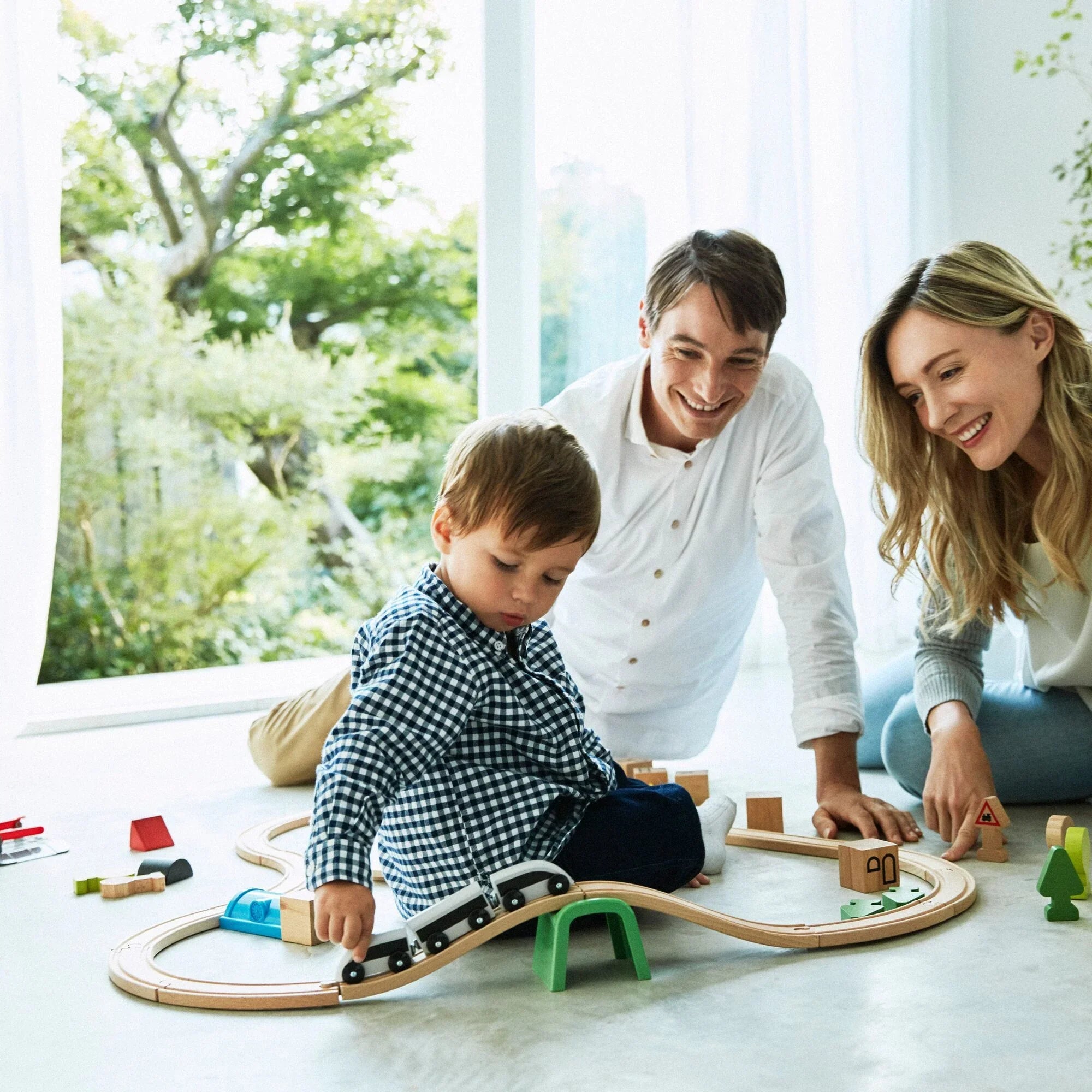 Monitor de Presión Arterial de Brazo Automático OMRON HEM-7156T con Bluetooth