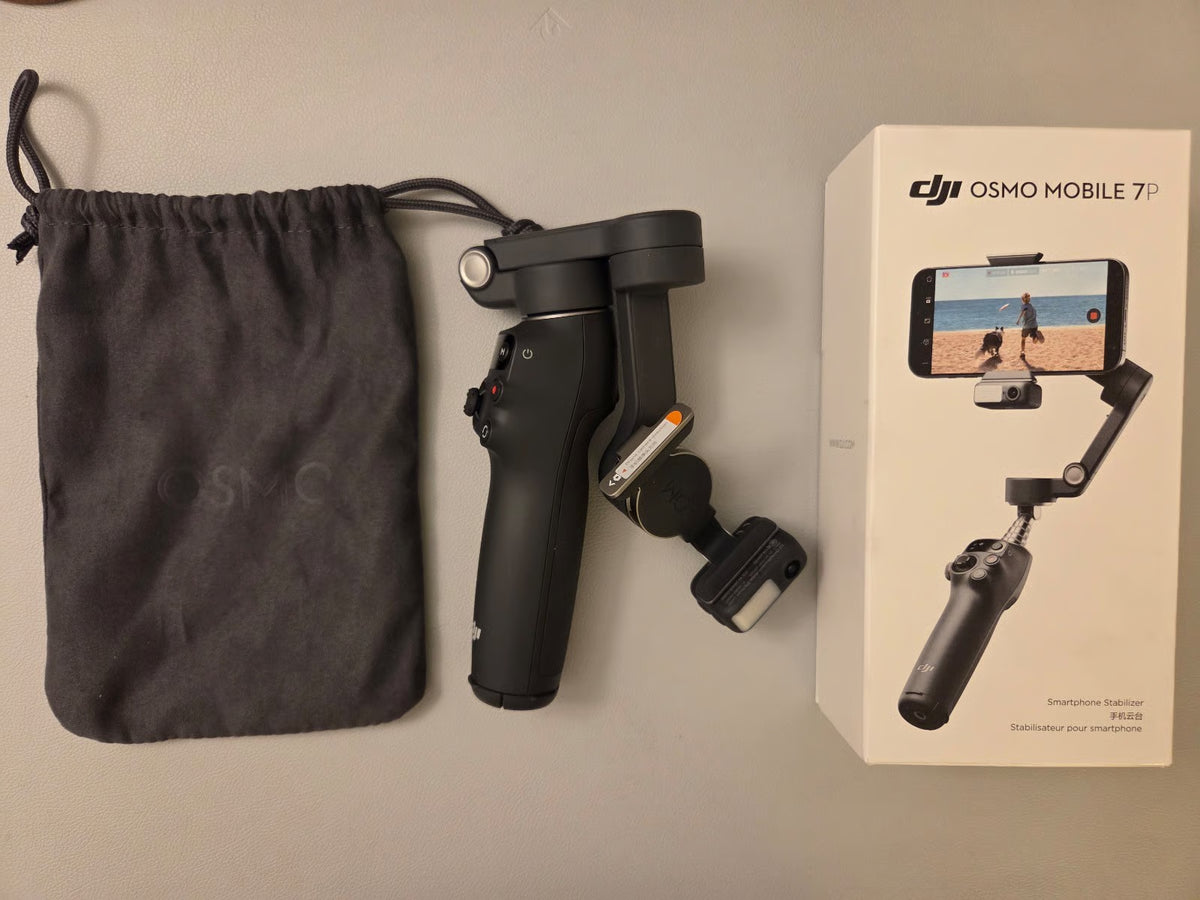 DJI Osmo Mobile 7P Gimbal con Modulo Luz y Audio - Mall ZOFRI Iquique