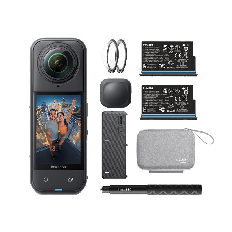 https://www.motostorm.it/images/products/large/videocamere/insta360_x5_essentials_bundle.jpg